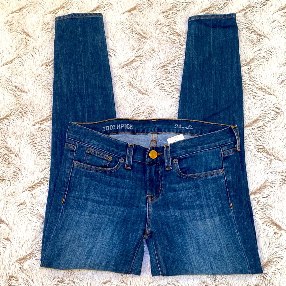 J Crew Blue Toothpick Ankle Jeans. 7” rise. 27” inseam